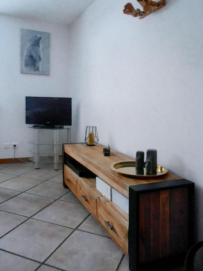 Flat Near The Slopes Chamonix Mont Blanc Apartment Bagian luar foto